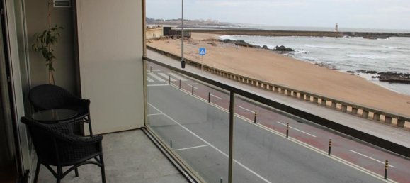 3 bedrooms Duplex in Porto, Portugal No. 135348 2