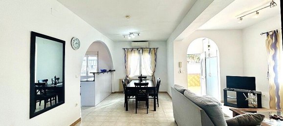 3 bedrooms Villa in Urbanizacion Las Filipinas, Spain No. 287229 15