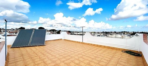 3 bedrooms Villa in Urbanizacion Las Filipinas, Spain No. 287229 30