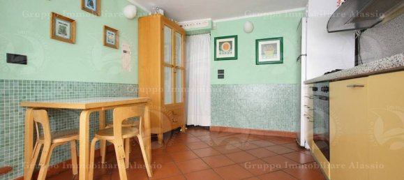 2 Schlafzimmer Villa in Laigueglia, Italy, Nr. 313171 11