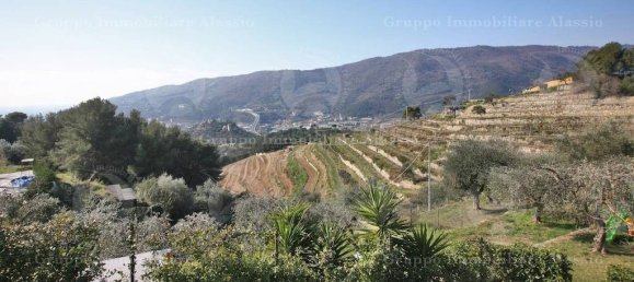 2 Schlafzimmer Villa in Laigueglia, Italy, Nr. 313171 14