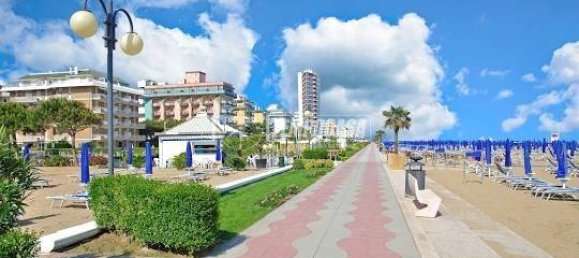 12m² Garage in Jesolo, Italy No. 293550 10