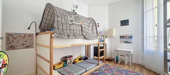 2 Schlafzimmer Wohnung in Courbevoie, France, Nr. 166396 14