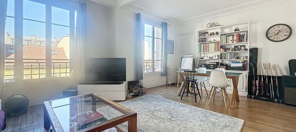 2 Schlafzimmer Wohnung in Courbevoie, France, Nr. 166396 13