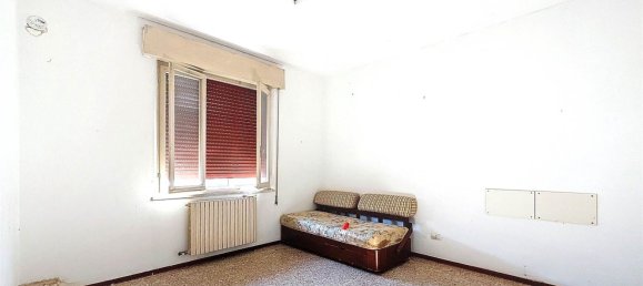 2غرفة منزل في Gazzuolo, Italy رقم 7412 16