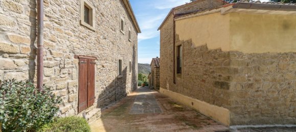 7 Schlafzimmer Schlösser in Cortona, Italy, Nr. 172587 7