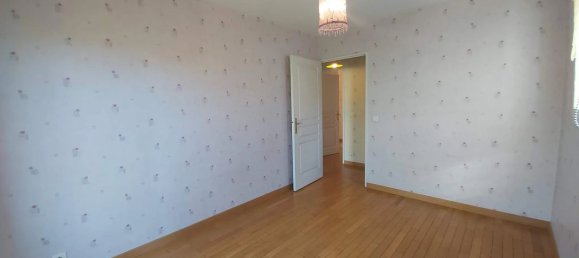 2 Schlafzimmer Wohnung in Chelles, France, Nr. 170368 7