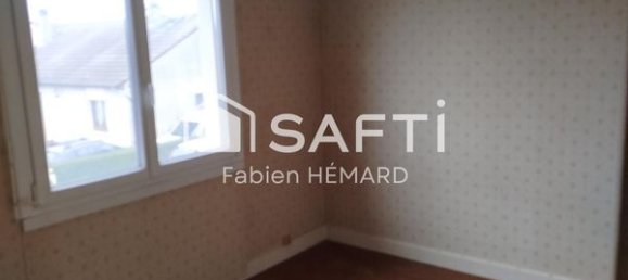 3 bedrooms House in Sezanne, France No. 156393 6