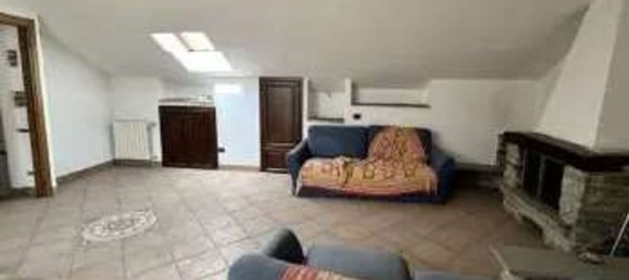 3-salle Appartement à Cesano Maderno, Italy No. 186877 9