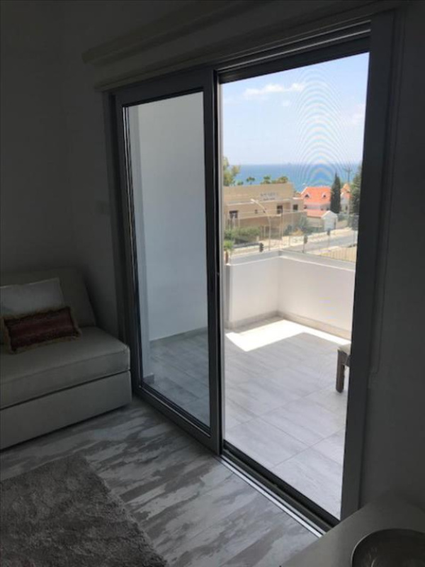 Apartamento de 4 dormitorios en Limassol, Cyprus No. 98752
