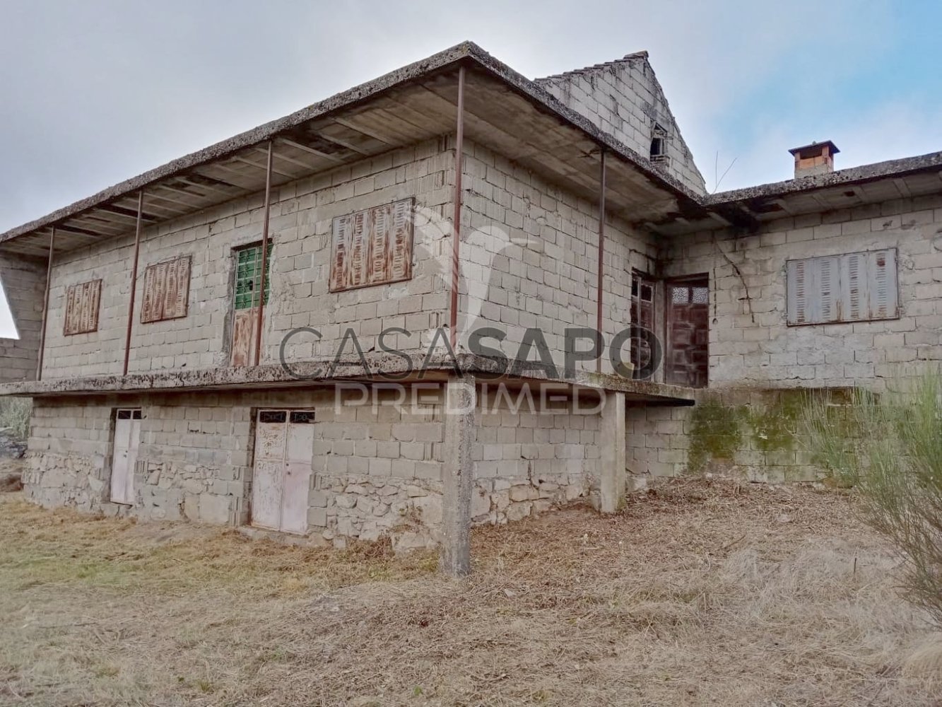  Land in Quarteira, Portugal No. 190602