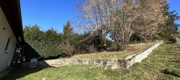 2 bedrooms House in Egletons, France No. 101897 10