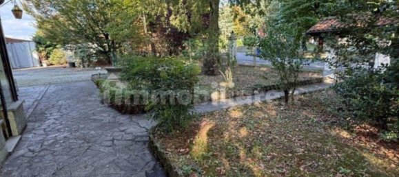 3 bedrooms Villa in San Prospero, Italy No. 330239 8