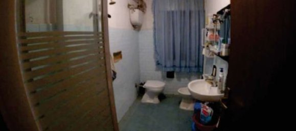 5 rooms Apartment in San Benedetto del Tronto, Italy No. 262612 4