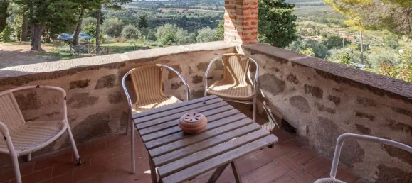 12 rooms House in Castiglione del Lago, Italy No. 56043 7