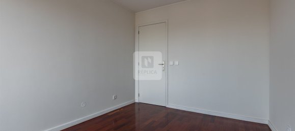 4 bedrooms Apartment in Matosinhos, Portugal No. 99411 23