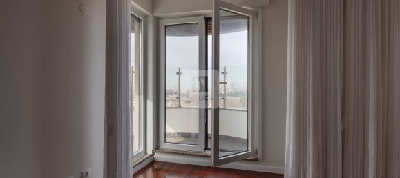 4 bedrooms Apartment in Matosinhos, Portugal No. 99411 24