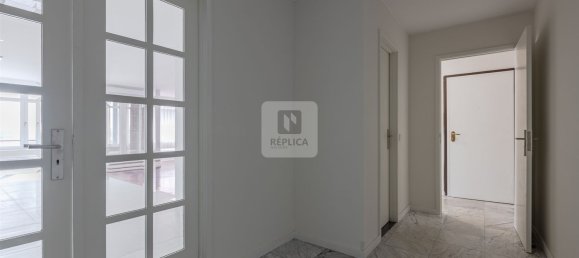 4 bedrooms Apartment in Matosinhos, Portugal No. 99411 16