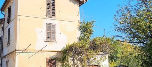 19-Zimmer Haus in Santa Giuletta, Italy, Nr. 173153 12