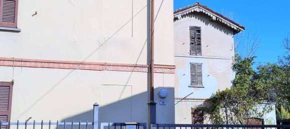 19-Zimmer Haus in Santa Giuletta, Italy, Nr. 173153 11