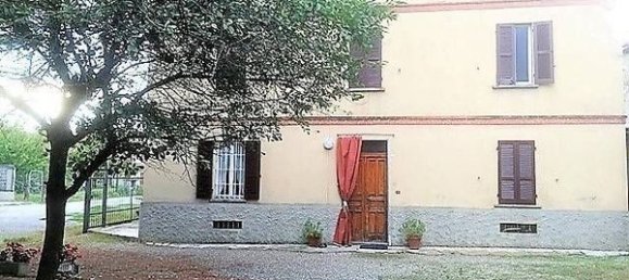 19-Zimmer Haus in Santa Giuletta, Italy, Nr. 173153 9