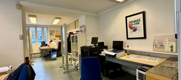 2 Schlafzimmer Gebäude in Asnieres-sur-Seine, France, Nr. 177175 11