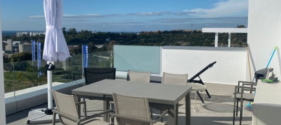 2 bedrooms Penthouse in Estepona, Spain No. 33945 13