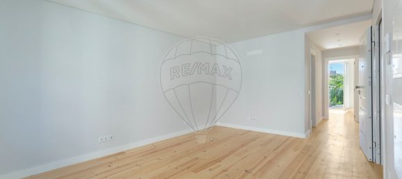 2 bedrooms Apartment in Lisbon, Portugal No. 70389 5