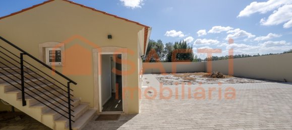 4 غرف نوم منزل في Marinha Grande, Portugal رقم 137793 24