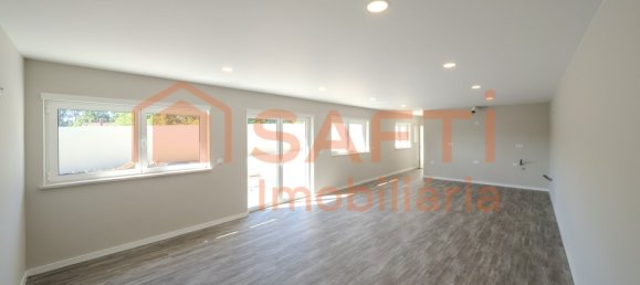 4 غرف نوم منزل في Marinha Grande, Portugal رقم 137793 27