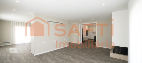 4 غرف نوم منزل في Marinha Grande, Portugal رقم 137793 40