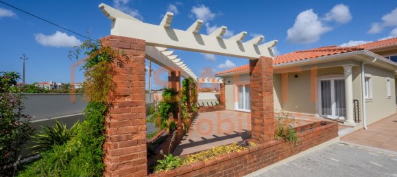 4 غرف نوم منزل في Marinha Grande, Portugal رقم 137793 37