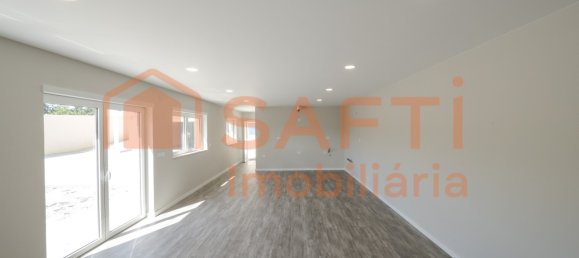 4 غرف نوم منزل في Marinha Grande, Portugal رقم 137793 26