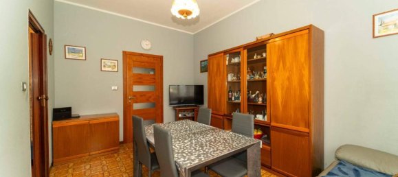 4 rooms Apartment in Poirino, Italy No. 117654 7