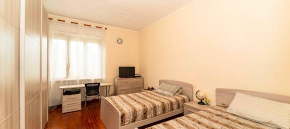4 rooms Apartment in Poirino, Italy No. 117654 18