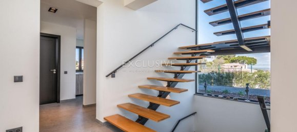 4 bedrooms Villa in Lagoa, Portugal No. 7735 12