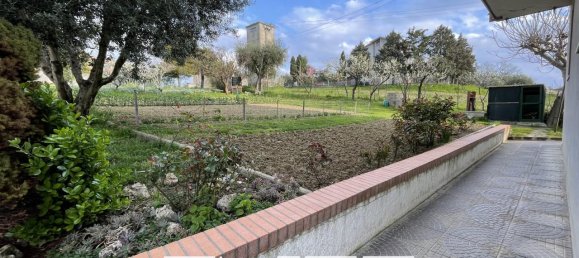 4 rooms Villa in Agugliano, Italy No. 15144 6