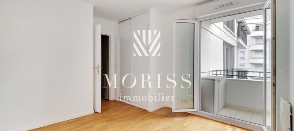 1 bedroom Apartment in Courbevoie, France No. 309303 7