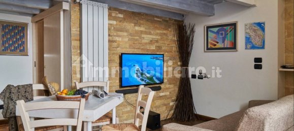 2 Schlafzimmer Wohnung in Lecce, Italy, Nr. 282842 8