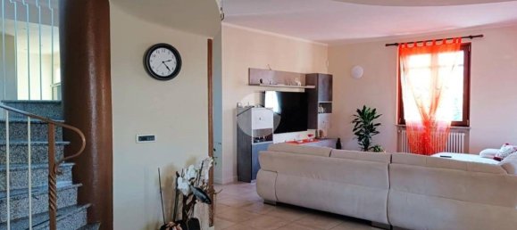 Studio in Silvano Pietra, Italy No. 60875 18