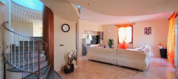 Studio in Silvano Pietra, Italy No. 60875 39