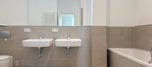 4غرفة شقة في Lichterfelde, Germany رقم 331339 4