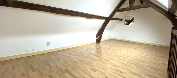 2 chambres Maison de ville à Houdan, France No. 169080 3