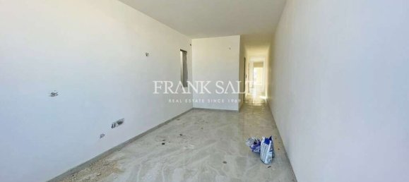 2 chambres Penthouse à Santa Venera, Malta No. 2549 2