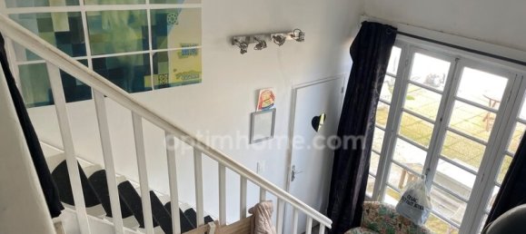 Здание с 4 спальнями в Сен-Мартен-де-Ре, Франция № 192704 12