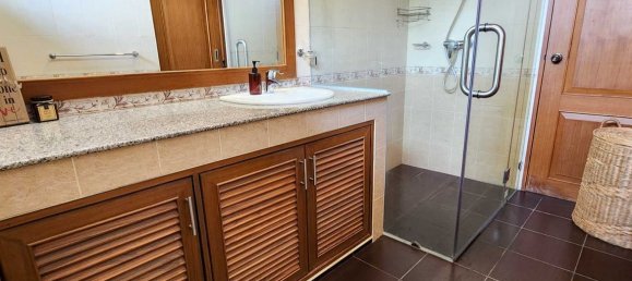 5 bedrooms House in Chiang Mai, Thailand No. 27034 23