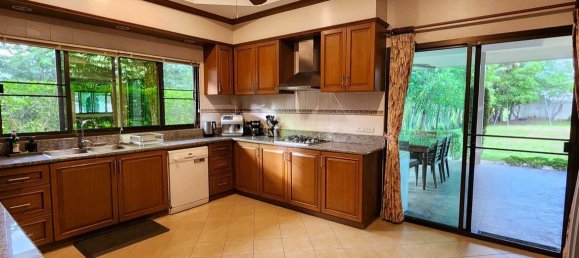 5 bedrooms House in Chiang Mai, Thailand No. 27034 10