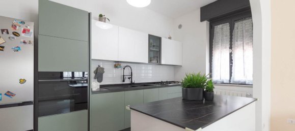 3 rooms Apartment in Meda, Italy No. 27037 12