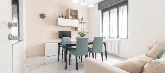 3 rooms Apartment in Meda, Italy No. 27037 8