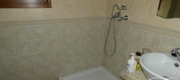 4 bedrooms House in Alcaucin, Spain No. 45136 8